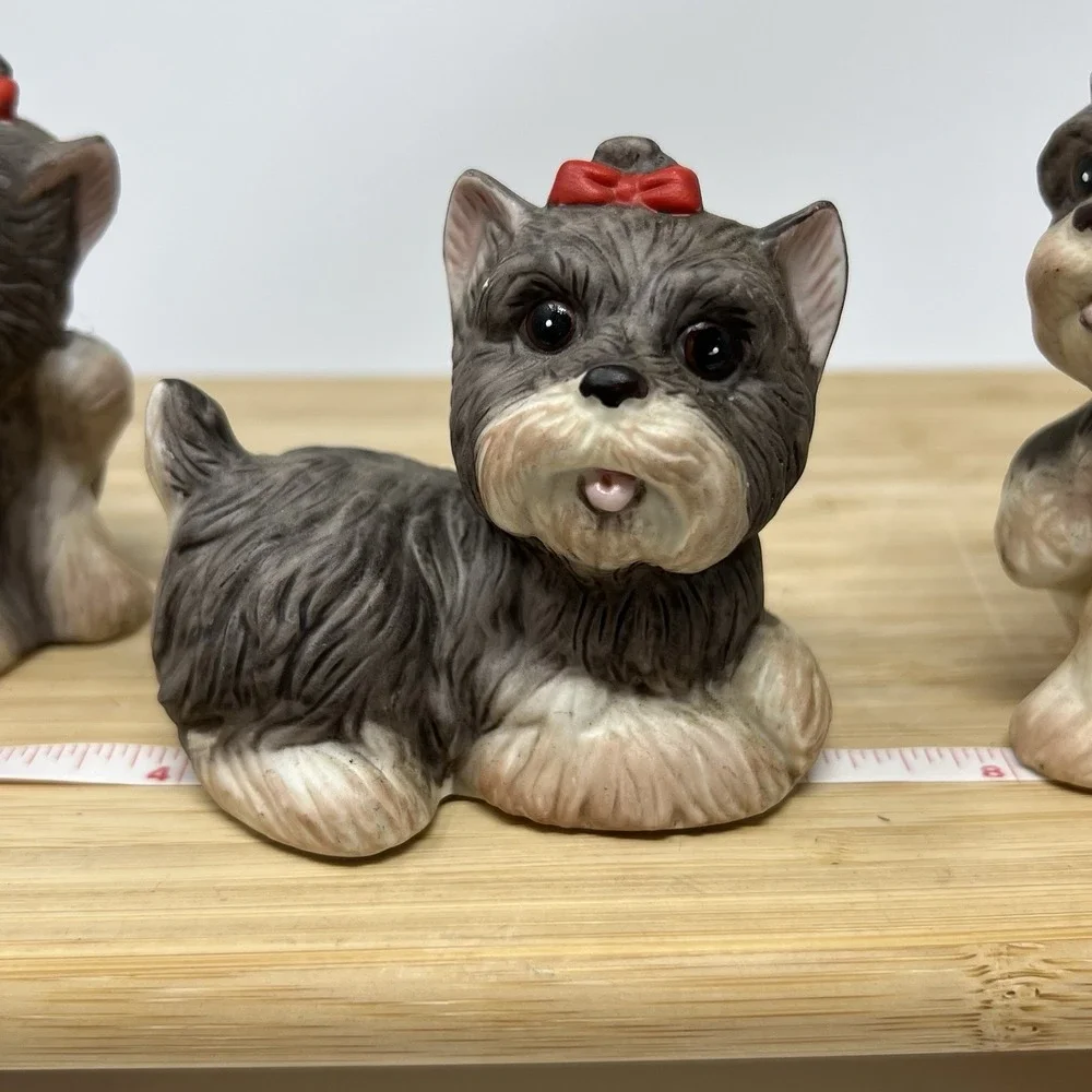 3 Homco Porcelain Terriers Dog‎ figurines #1475 Vintage 1970's Red Bow Puppy